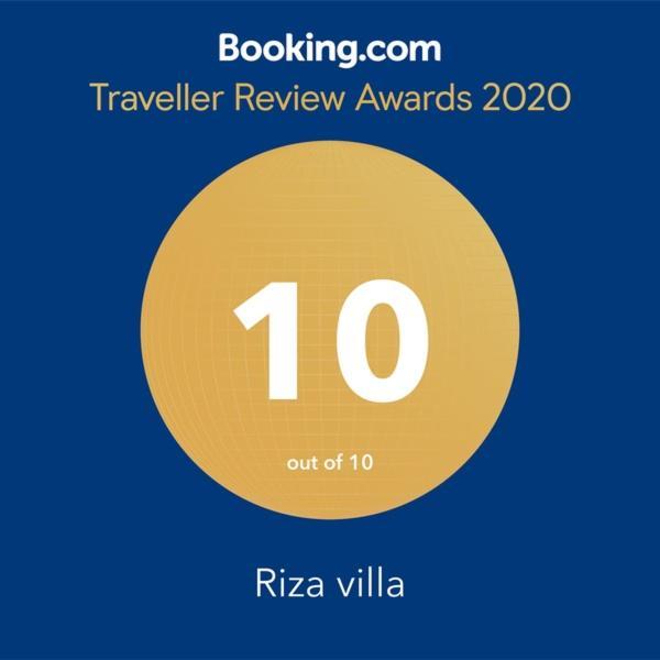 Riza Villa Бадачоньтомай Экстерьер фото