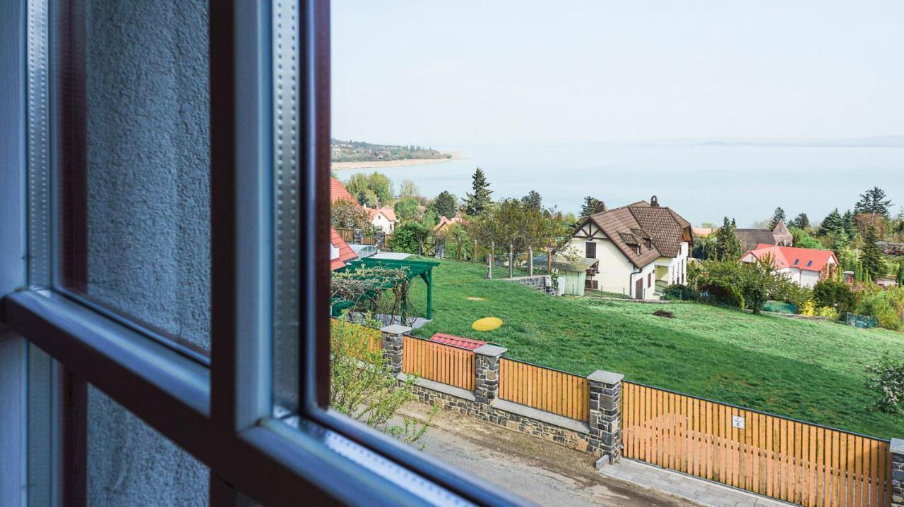 Riza Villa Бадачоньтомай Экстерьер фото